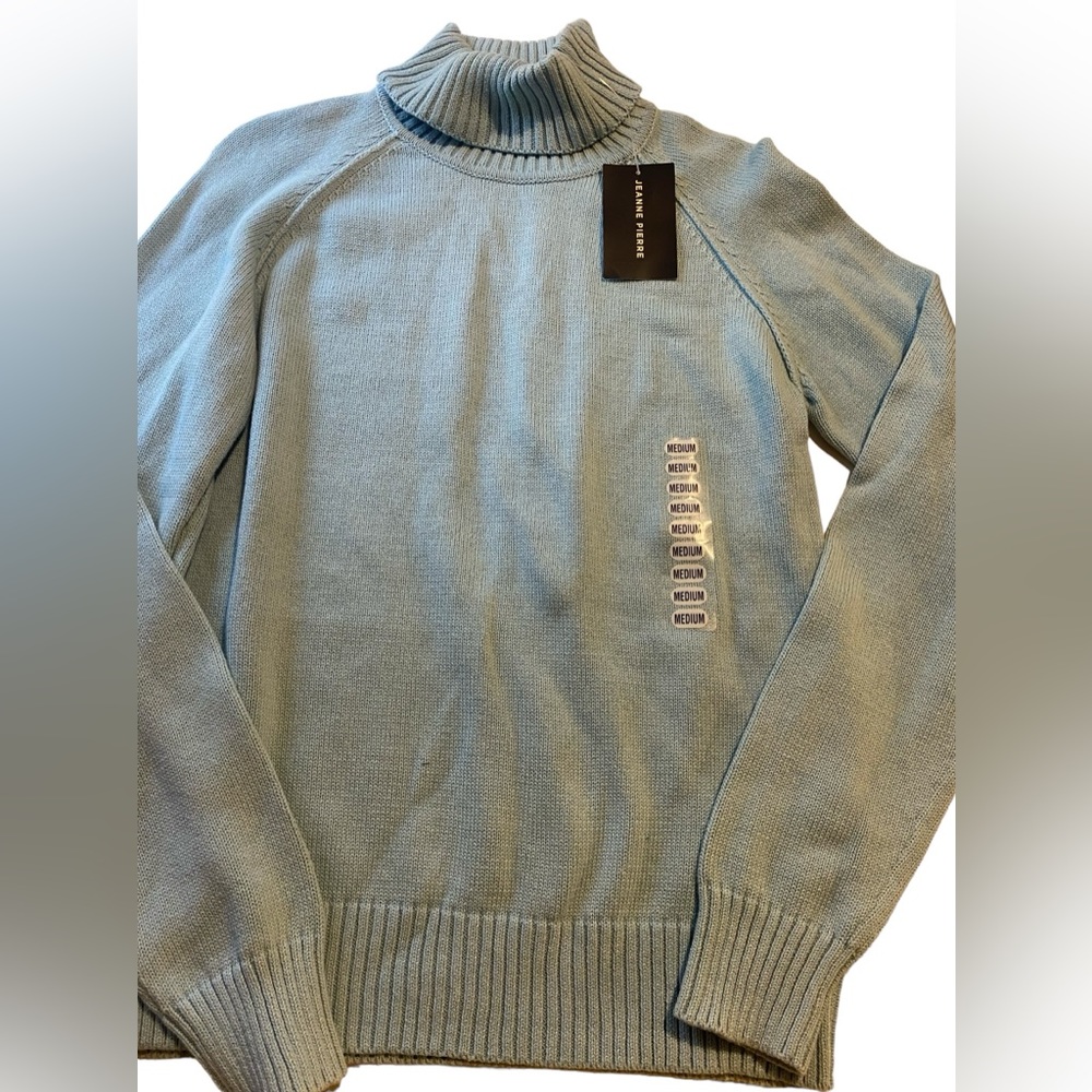 Women’s nwts baby blue cowl neck sweater by Jeanne Pierre 100% cotton sz M